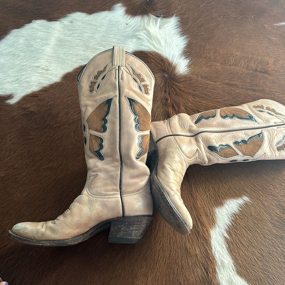 Tony Lama Tan and Brown Heeled Boots - Picture 3 of 5